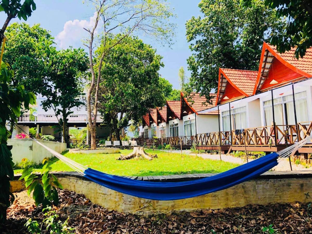 Jungle Paradise Vangvieng - Bungalows Vang Vieng Exterior photo